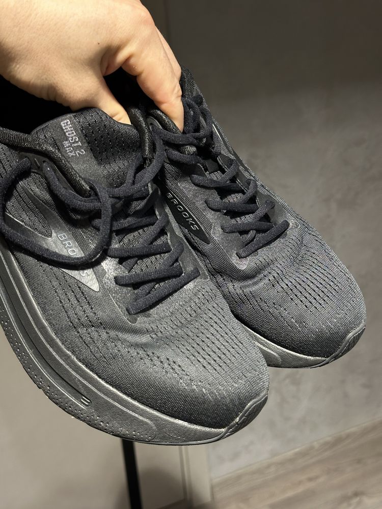 Кросівки для бігу чоловічі Brooks Ghost Max 2 black