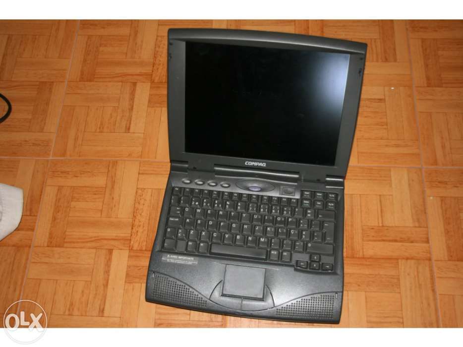 Portátil Compaq Armada 1575 d - COMO NOVO