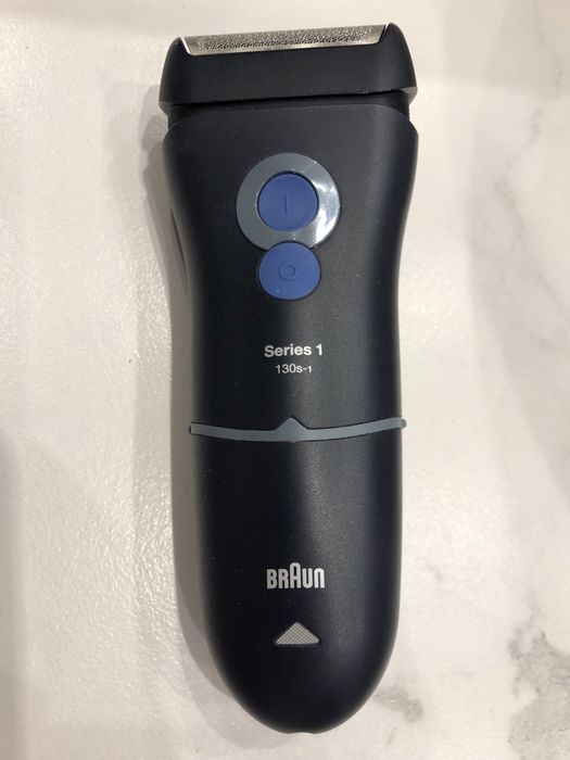 Електробритва Braun series 1 130s