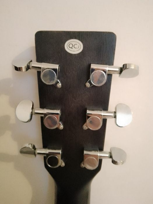 Продам Акустическую Гитару SX sd 204 bk