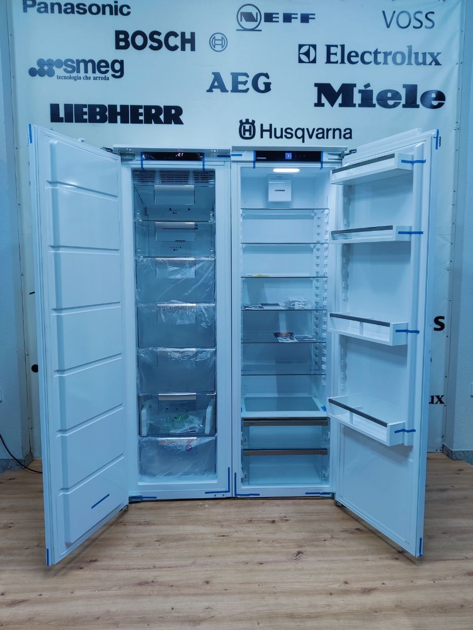 Топовий вбудований комплект AEG™+LIEBHERR ™! Морозилка+холодильник.