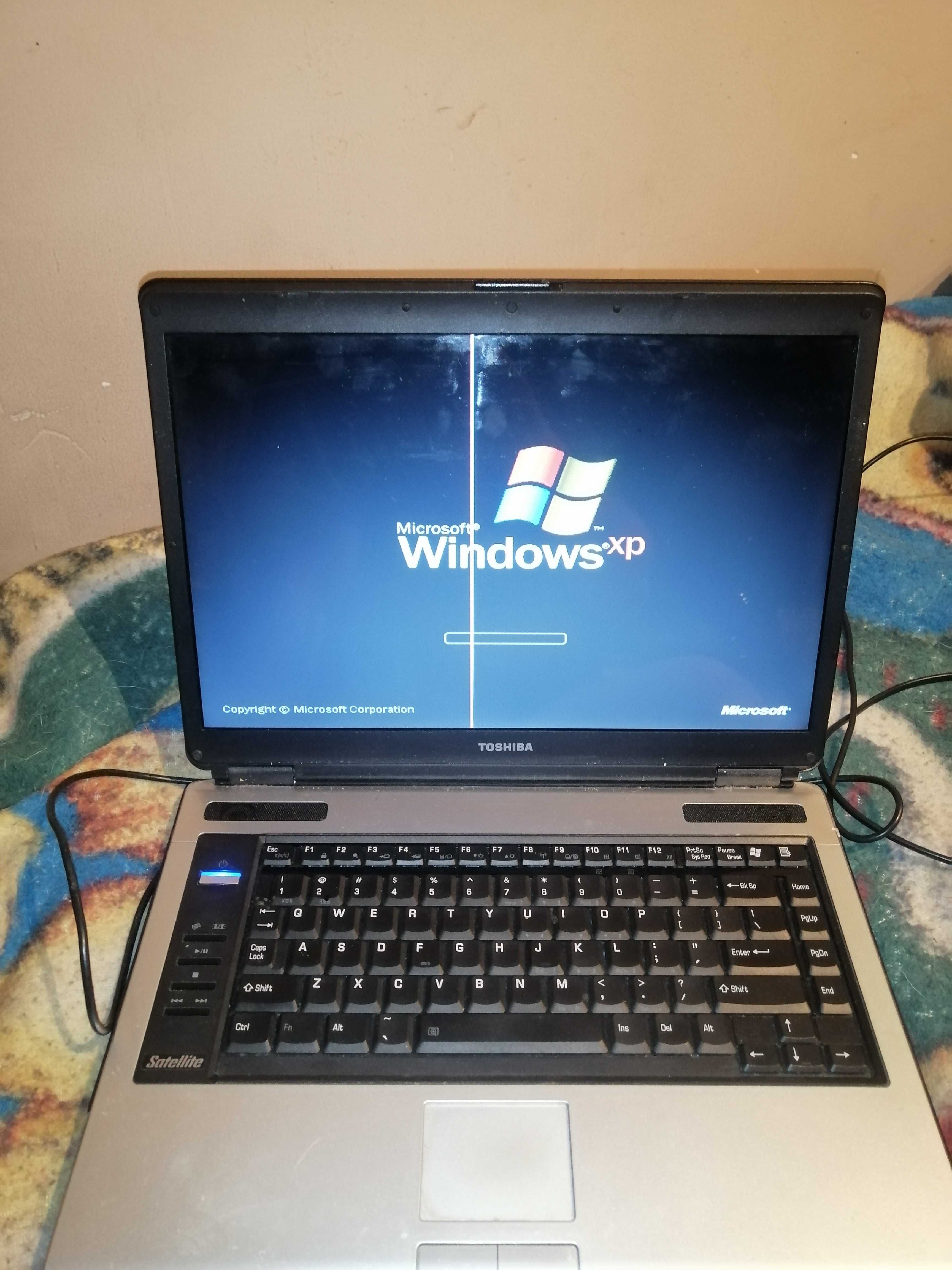 laptop Toshiba Satellite A105-S4384 (PSAA8U-1L502K)