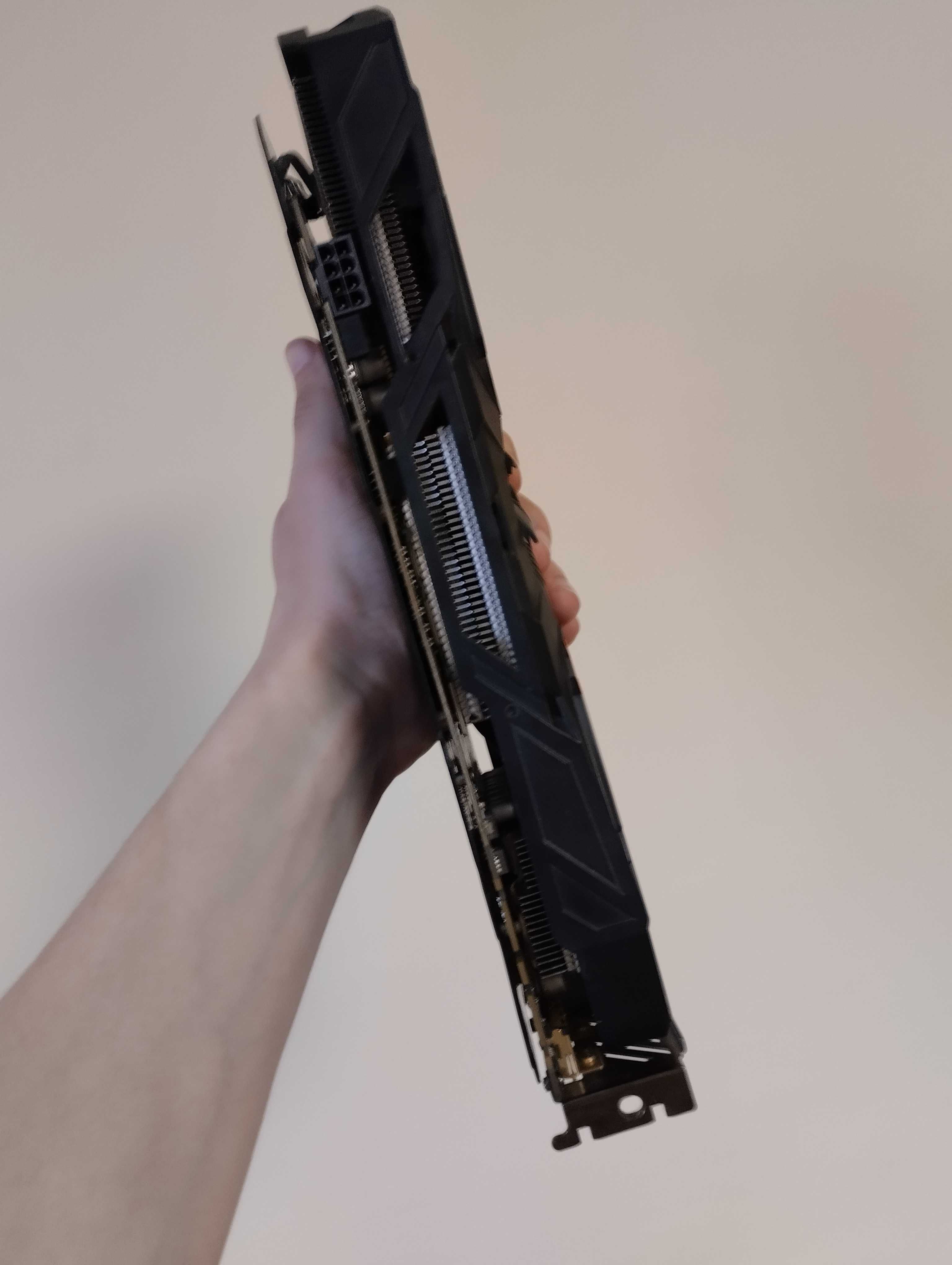 Gtx 1070 8gb gddr5 gigabyte Не робоча