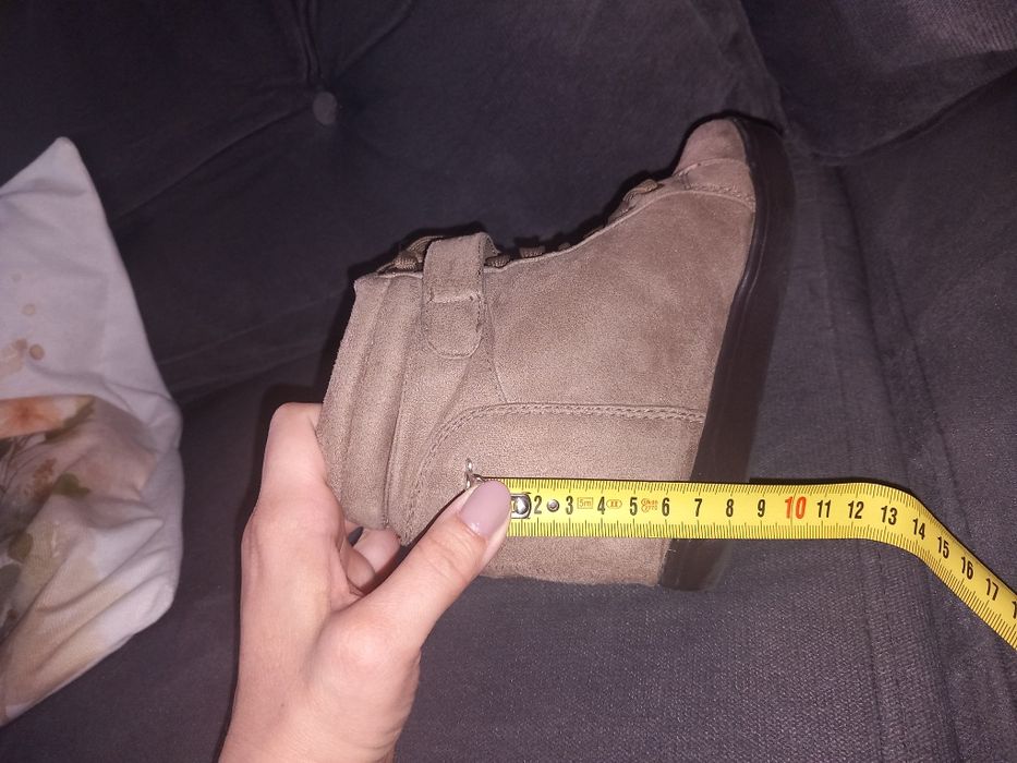 Botki na koturnie r. 35