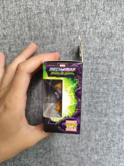 Pocket pop keychain Thanos