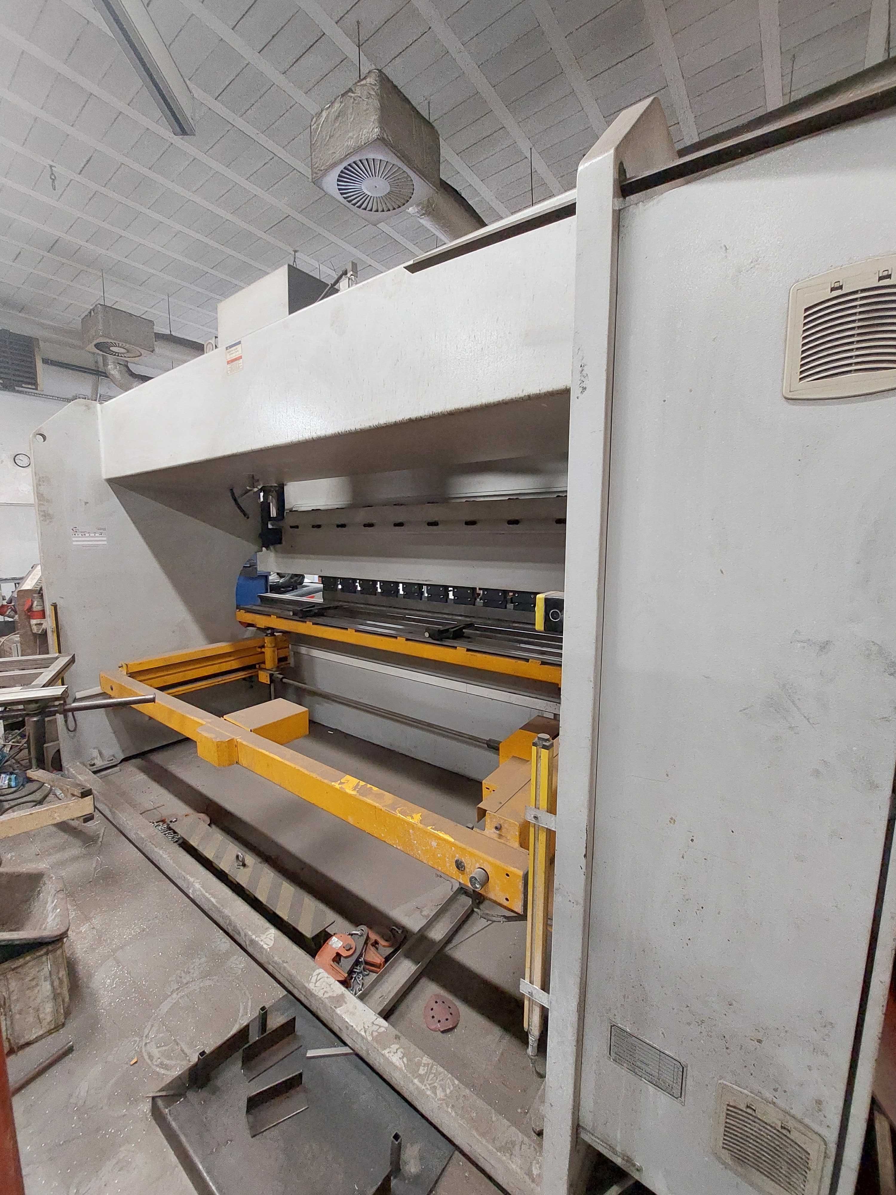Hydrauliczna prasa krawędziowa Ermaksan CNC AP 3760 Używana