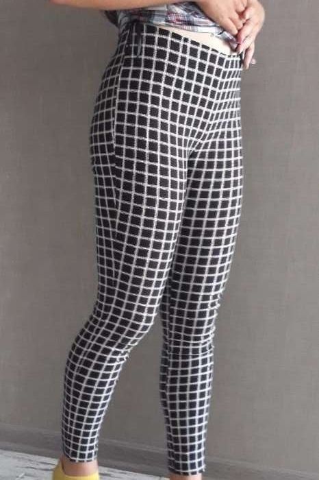 Джегинцы Atmosphere, стретчевые, черно-белая клетка.