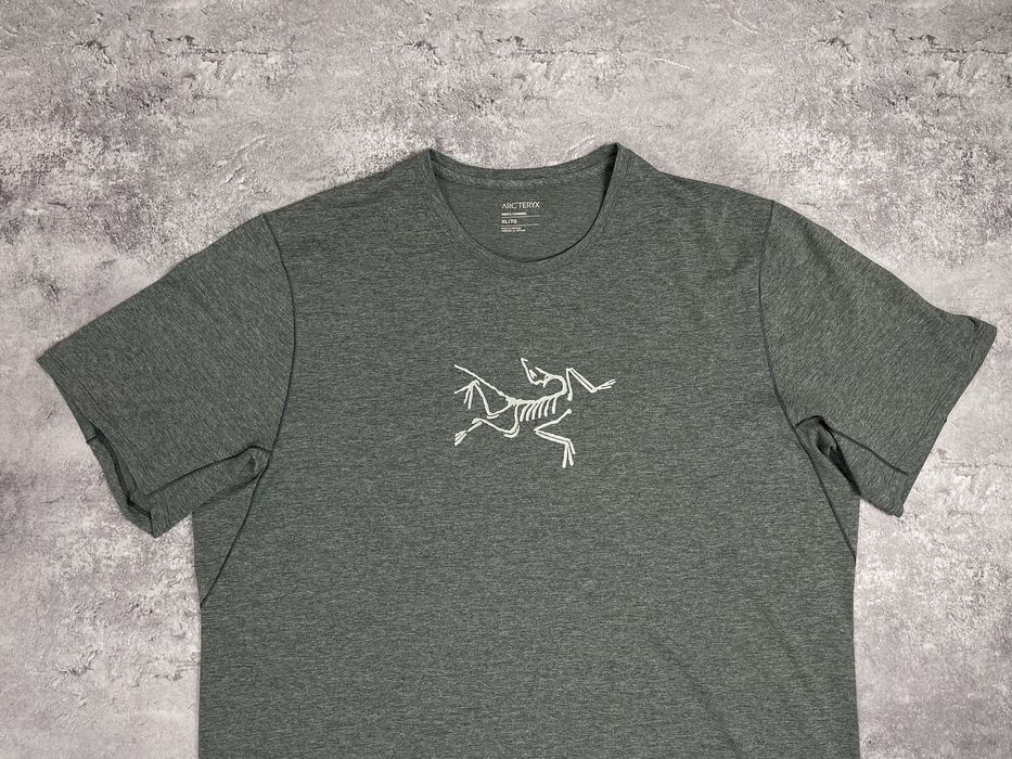 Arcteryx чоловіча трекінгова футболка XL