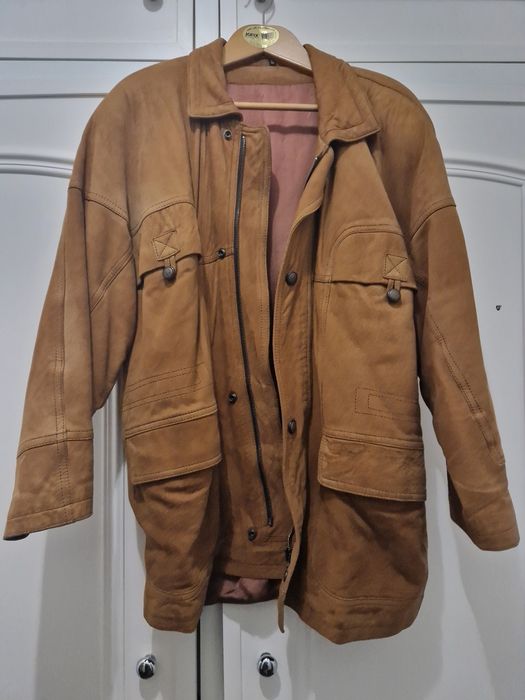 Casaco em pele tam. L