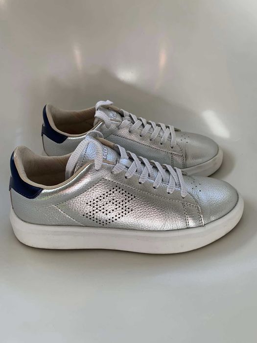 Ténis Lotto, em pele. Como Novos.