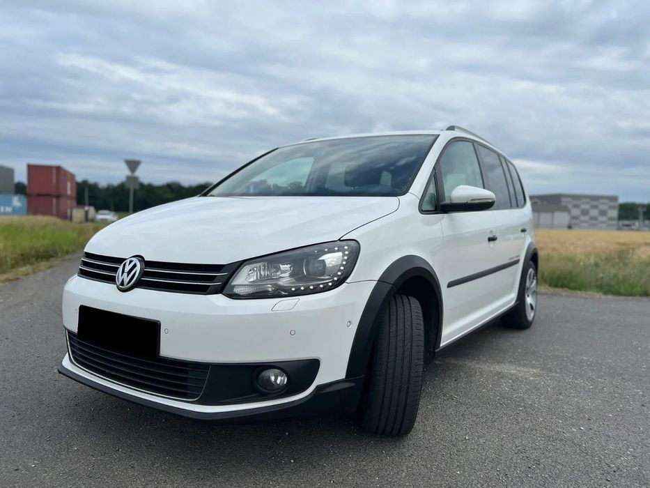 Volkswagen Touran Volkswagen Touran Cross 2.0 TDI (140 KM) 6 biegowy