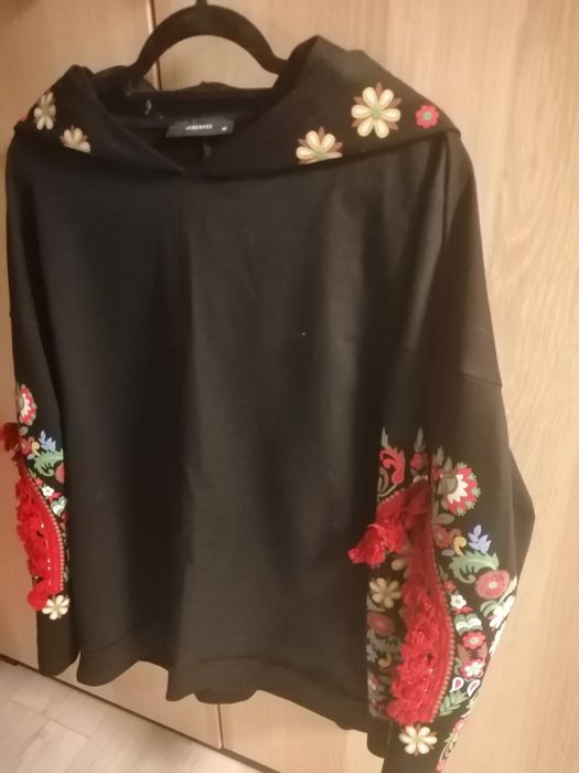 RESERVED bluza BOHO z kapturem M/L