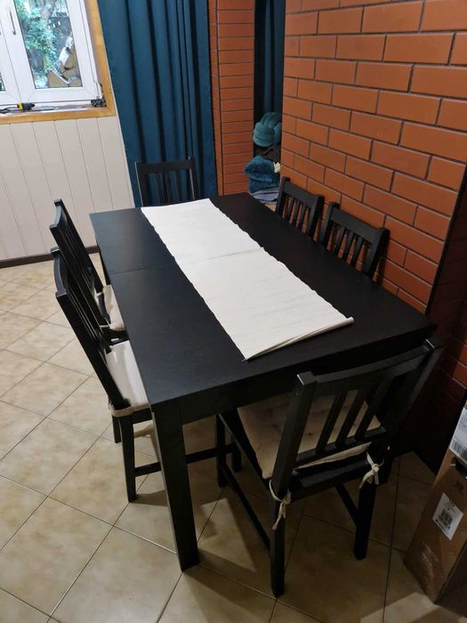 Stół rozkładany i 6 krzeseł Ikea CZARNY
