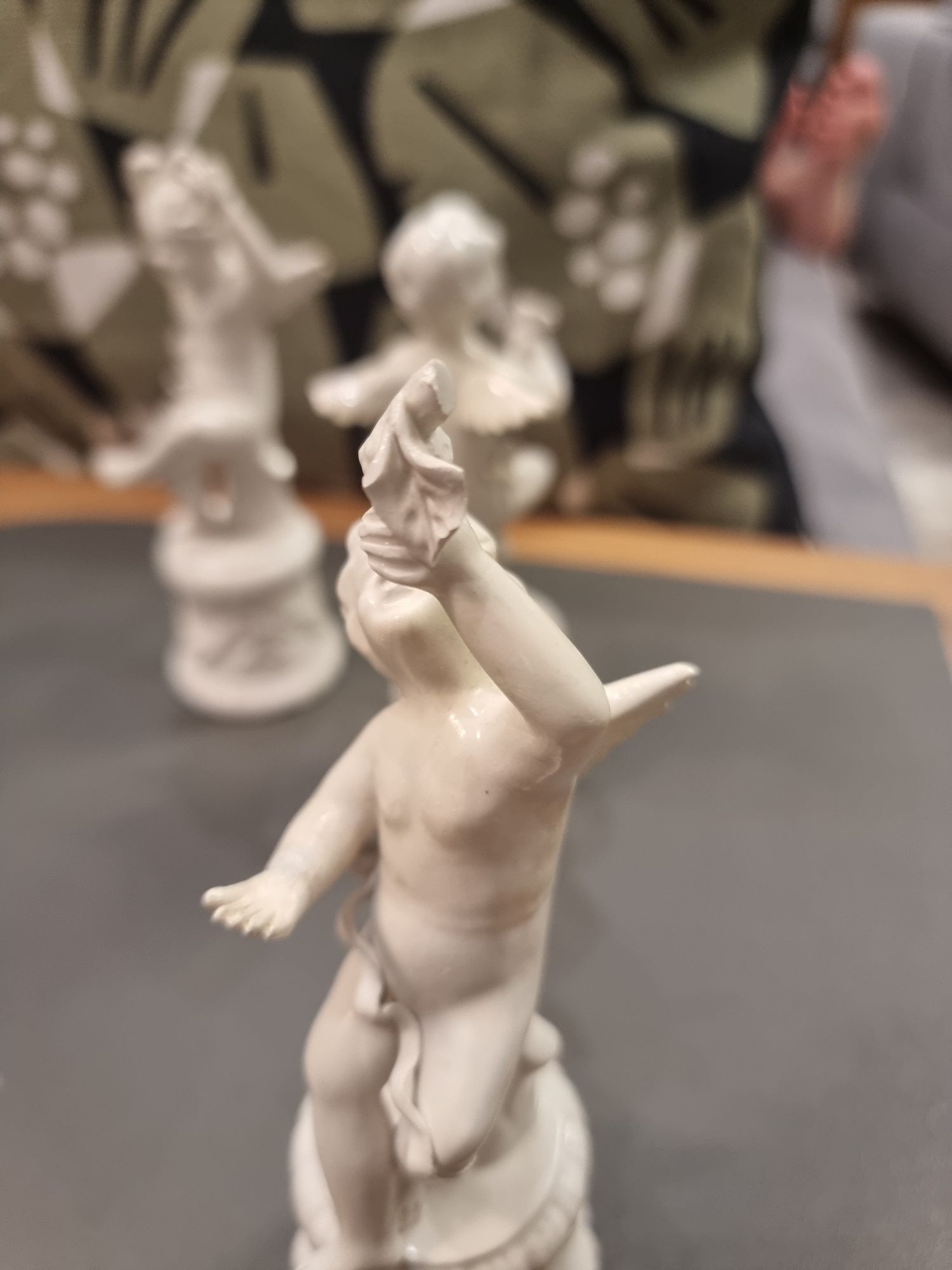 Figurki aniołki porcelanowe