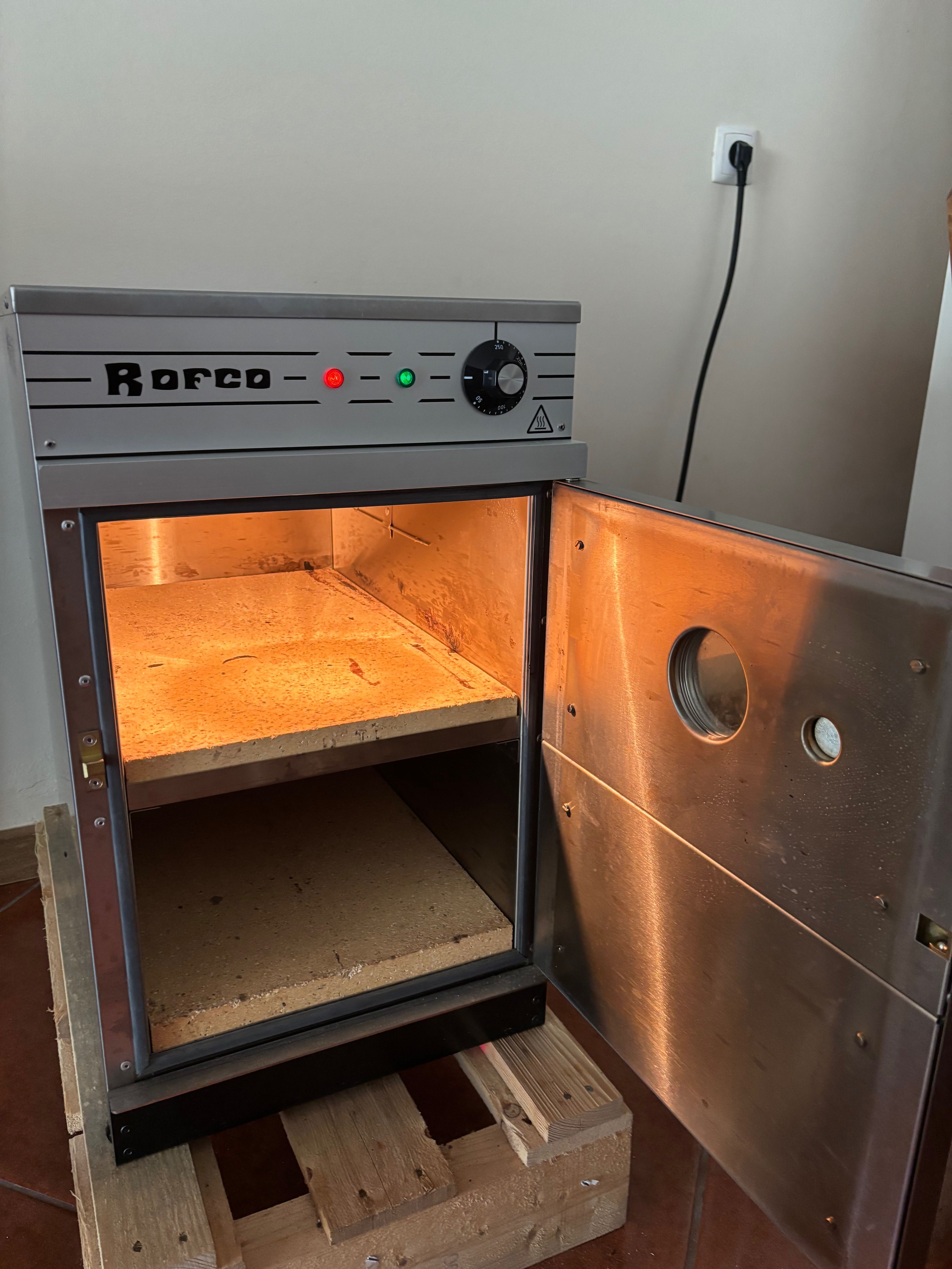 Rofco B10. Forno para pães e outros.