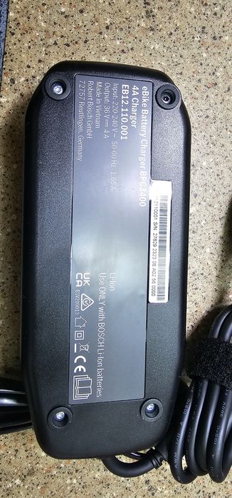 Ładowarka BOSCH 4 A smart rower elektryczny
