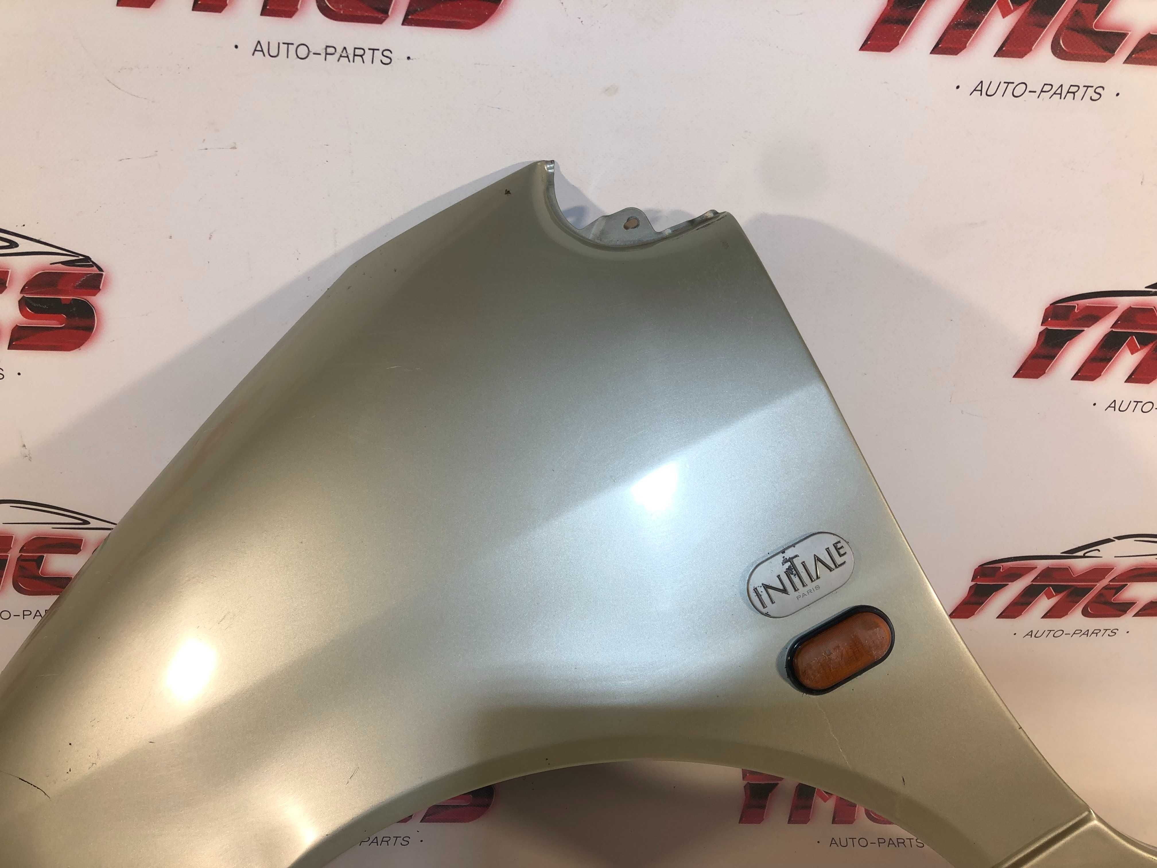 Guarda Lamas Frontal RENAULT TWINGO I Esquerdo Original