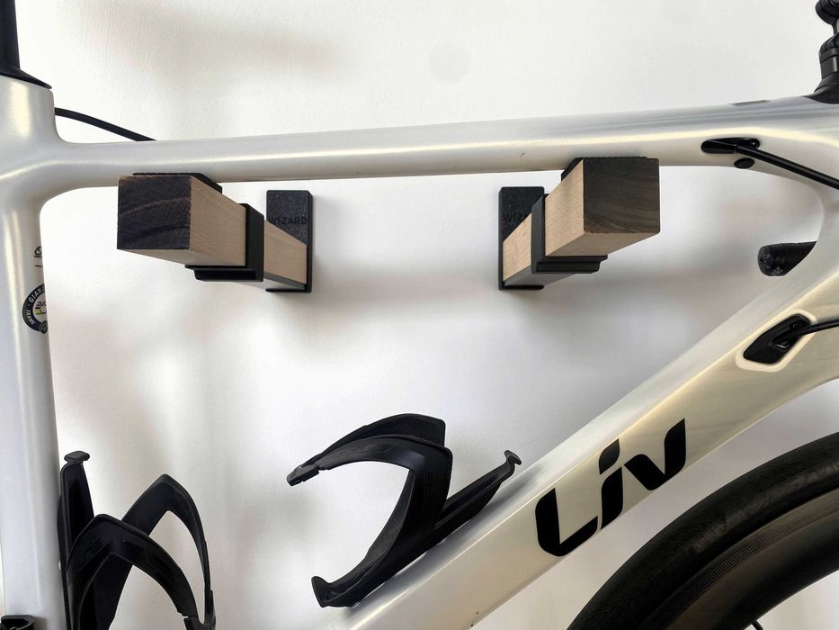 Wieszak rowerowy OKRAJ uchwyt na rower minimalistyczny