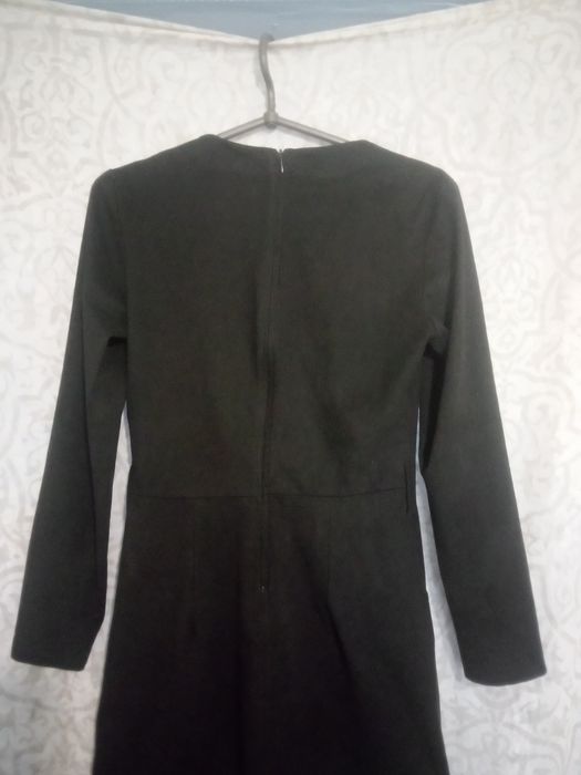 Чорна сукня Zara