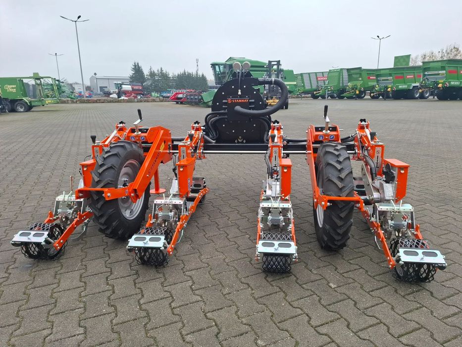 Stanhay X30  Siewnik do marchwi STANHAY X30 4-rz., do warzyw, punktowy pneumatyczny