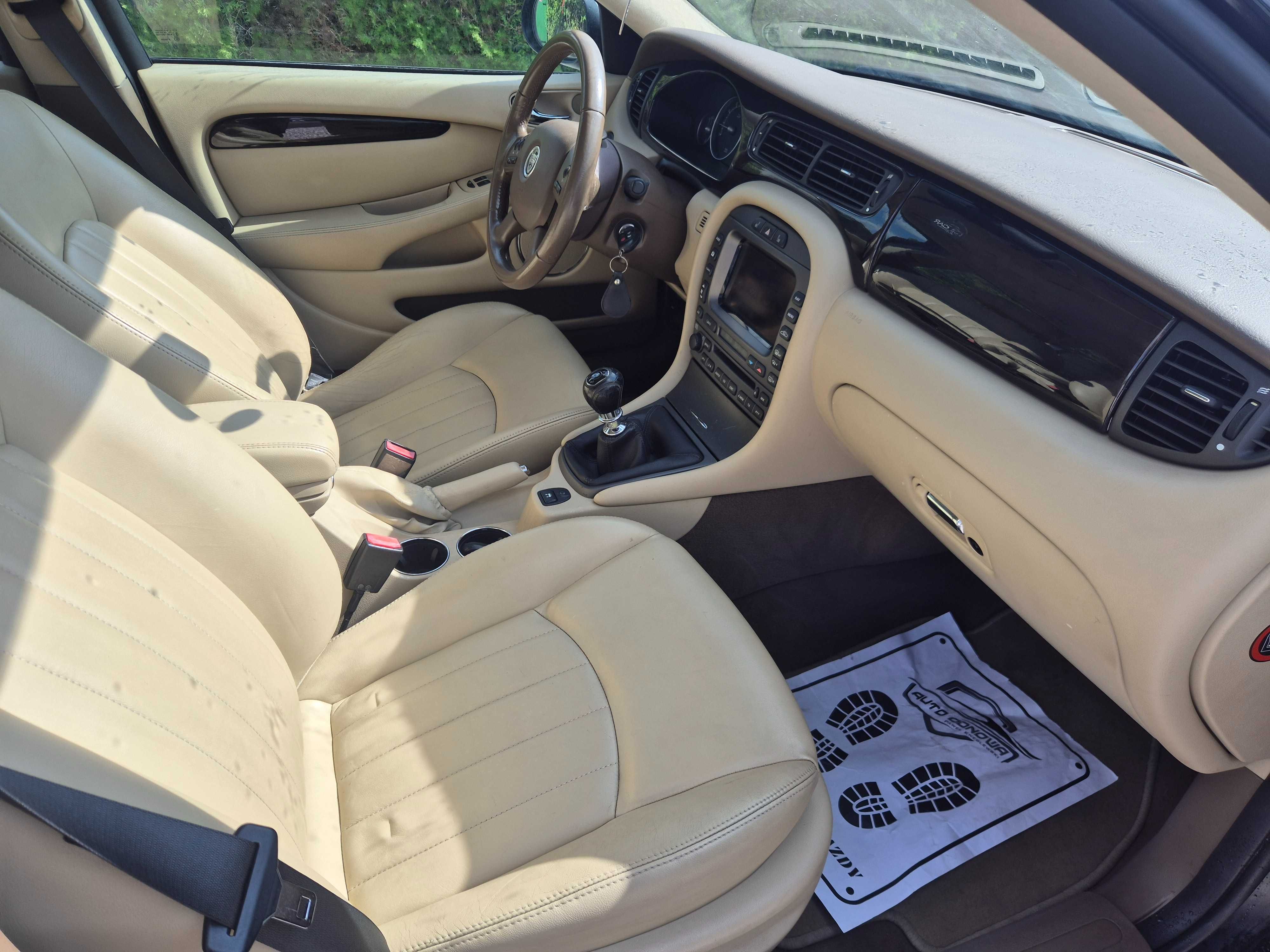 Jaguar X-TYPE niski przebieg, czujniki przód tył, skóra