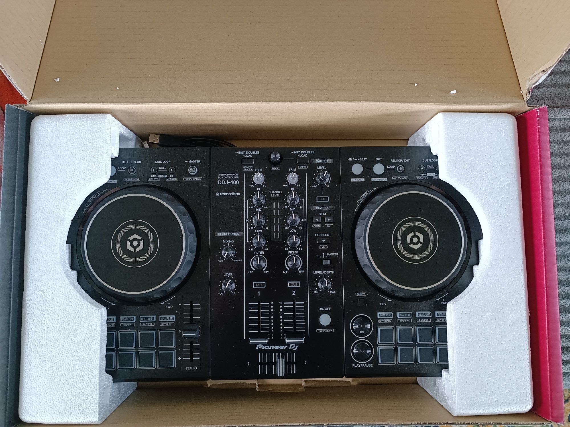 Kontroler Pioneer DDJ 400, bardzo dobry stan