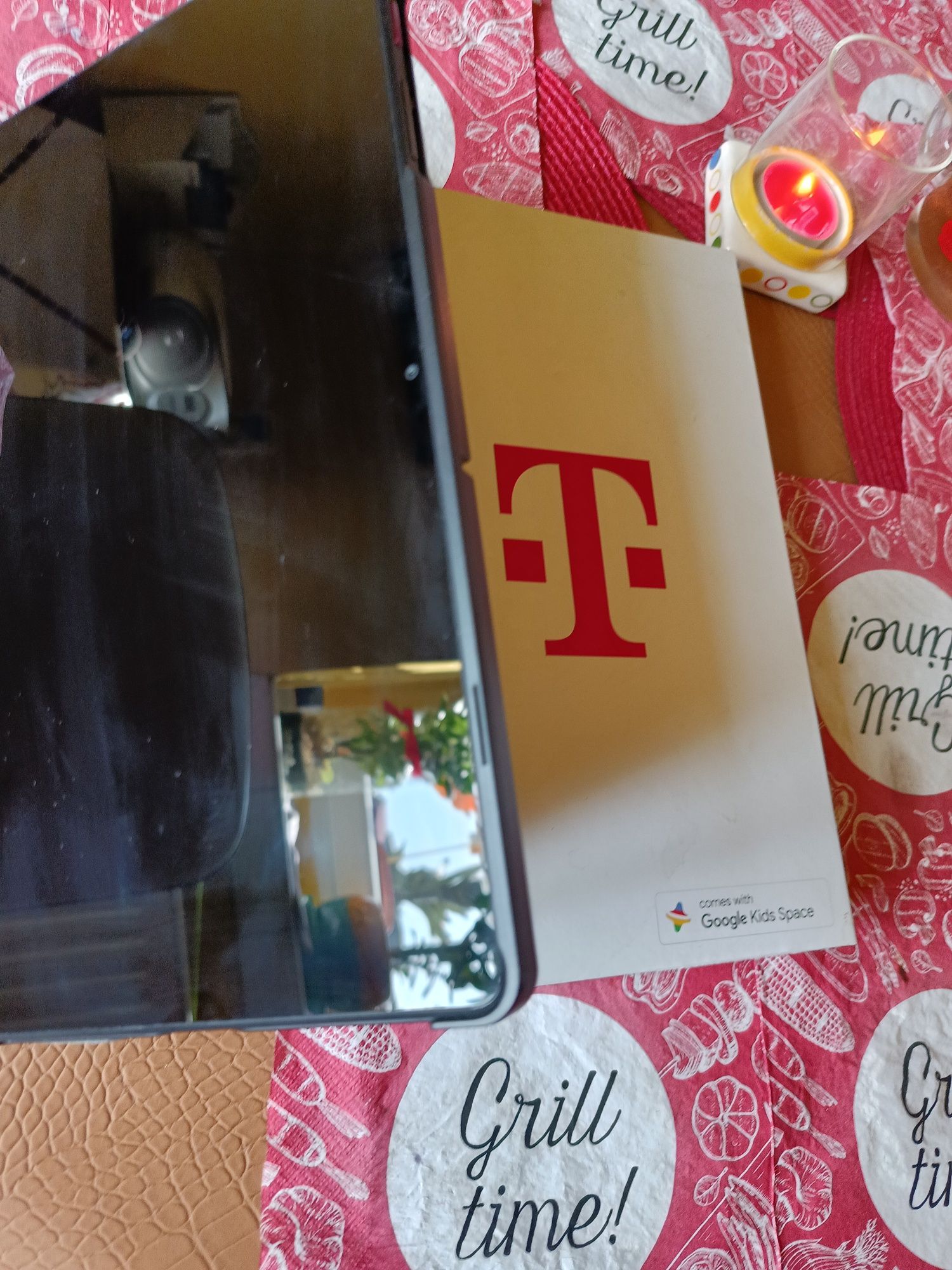 T tablet T mobile 5G z etui
