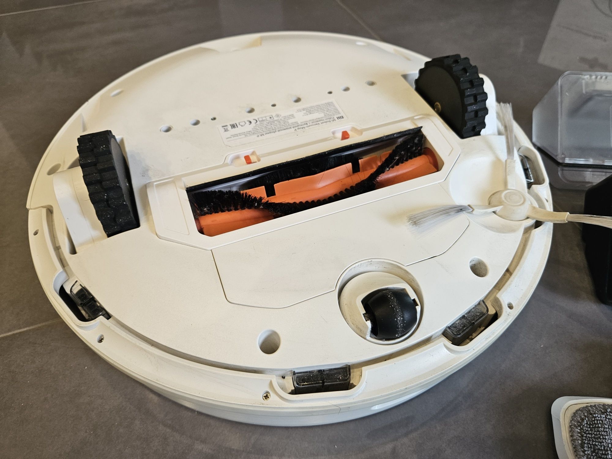 Mi Robot Vacuum Mop Pro