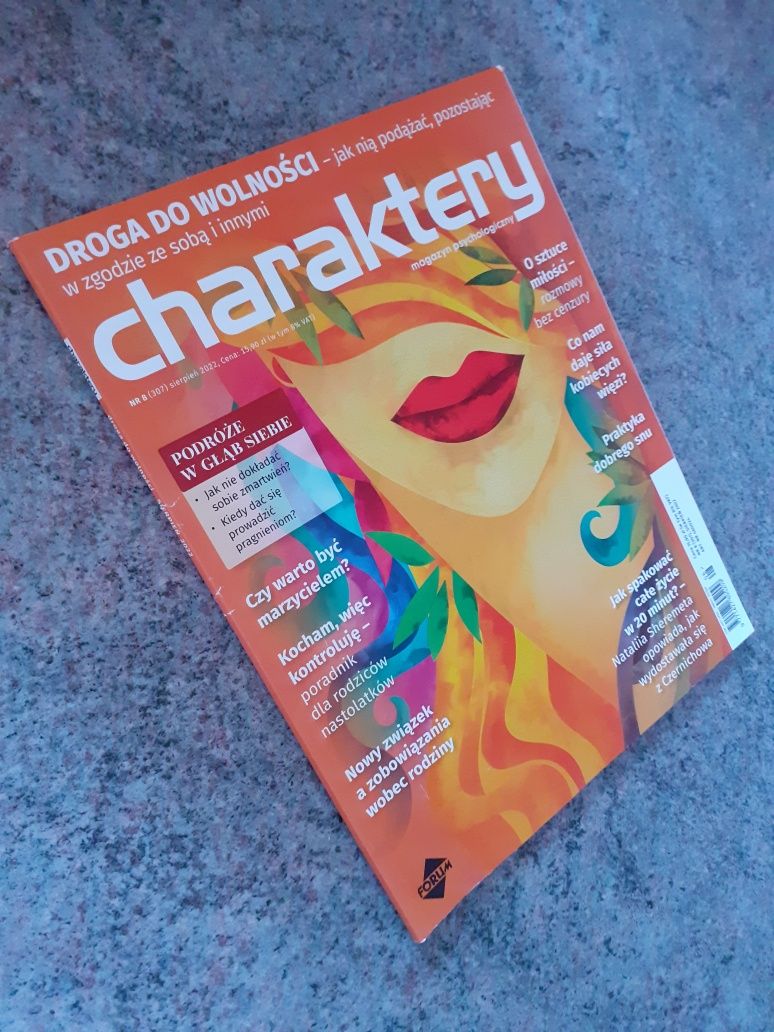 Czasopismo Charaktery numery  8,10/2022 + 2,6,7-8/2023 ZESTAW 5 sztuk