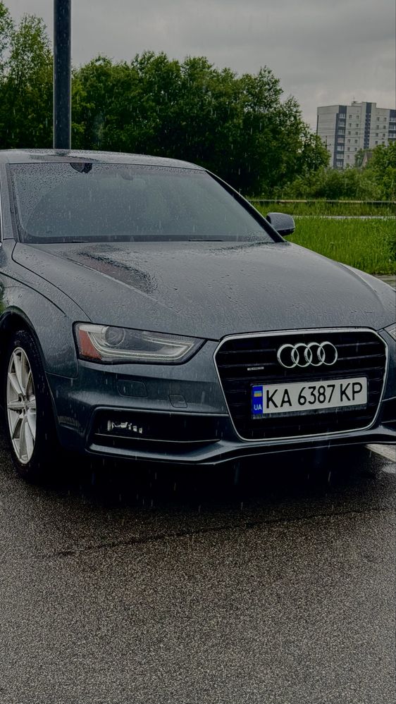 Продам Audi A4 quattro S-line