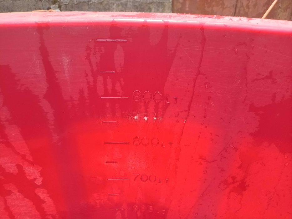 Dorna de plástico para vinho