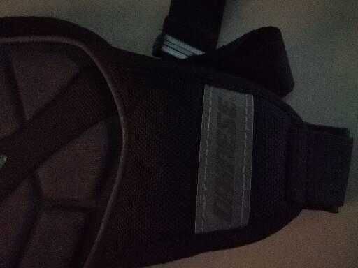 Vendo bolsa Dainese para cintura