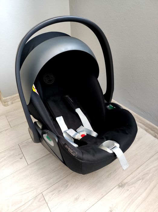 Fotelik z bazą obrotową Cybex Cloud Z2 i-Size 0-13kg