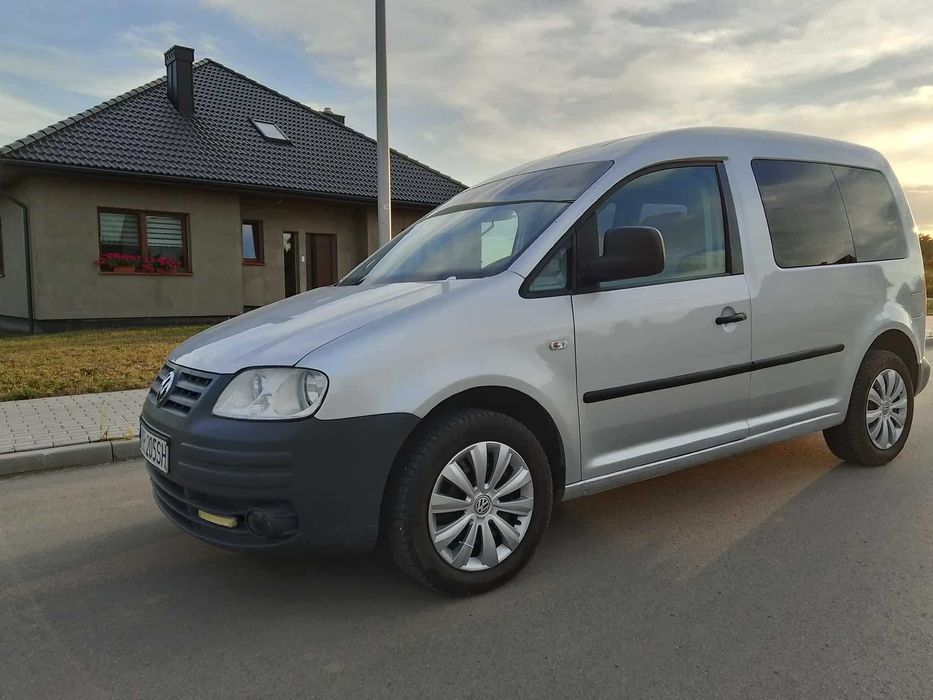 Volkswagen Caddy 1.9Tdi .5 osób. Hak .Zamiana na bus