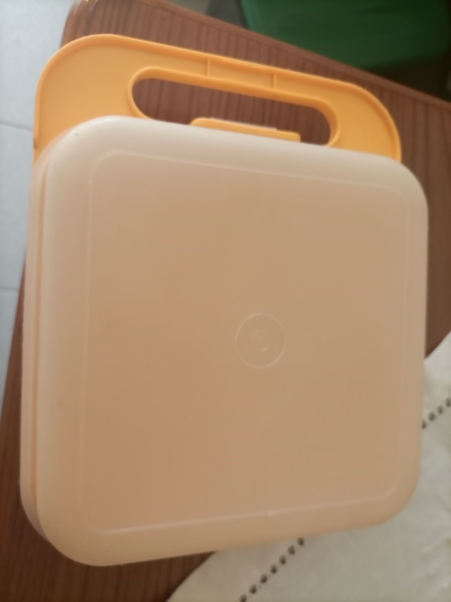 Lancheira Tupperware