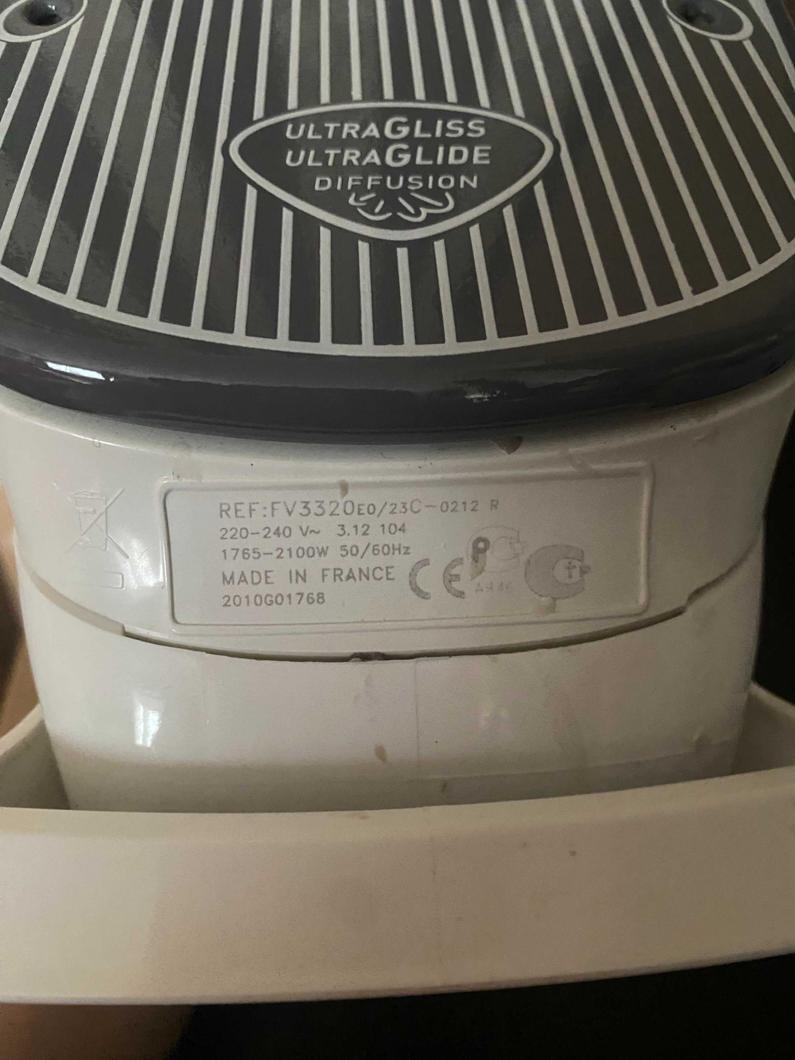 Праска Tefal -FV3320