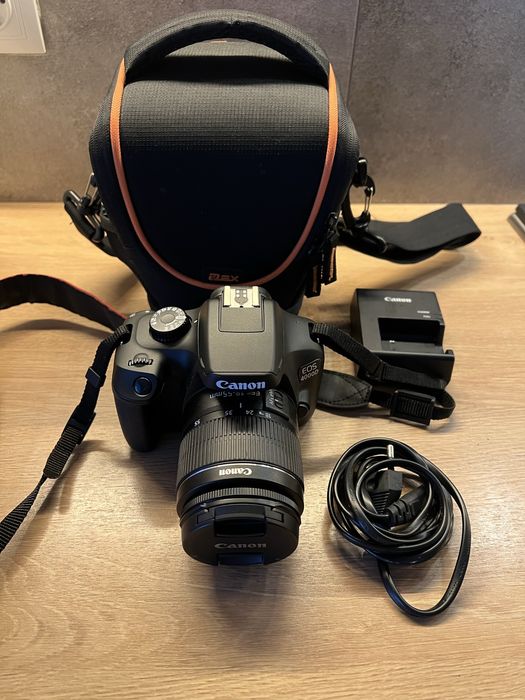 Зеркальний Фотоапарт Canon 4000D 18-55