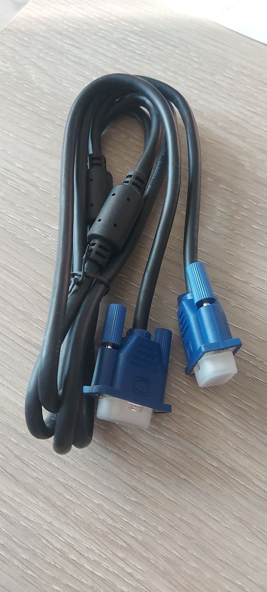 Nowy kabel VGA-VGA