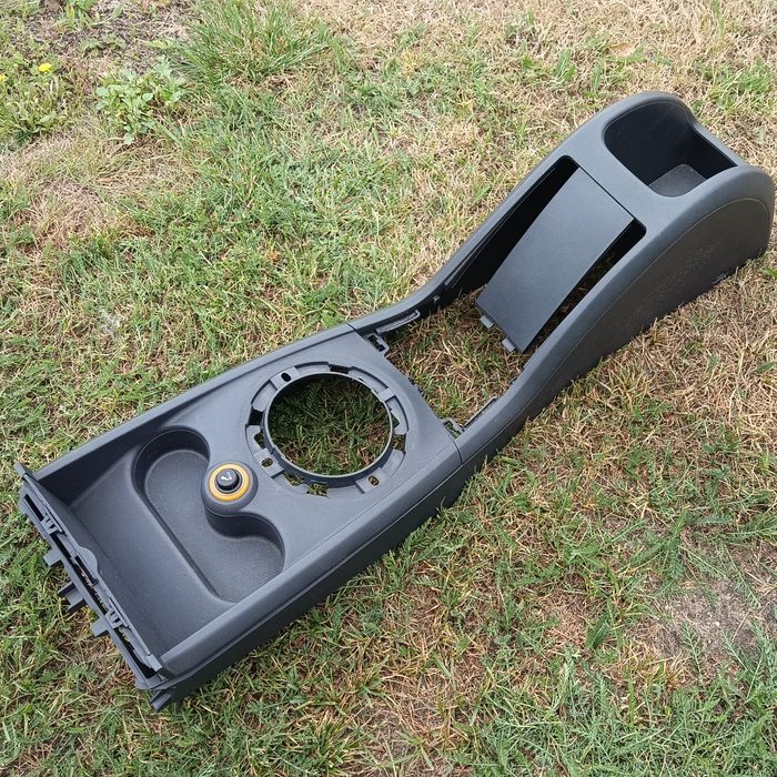 Tunel Renault Megane II 2005 rok żelazko używany kompletny cały czarny