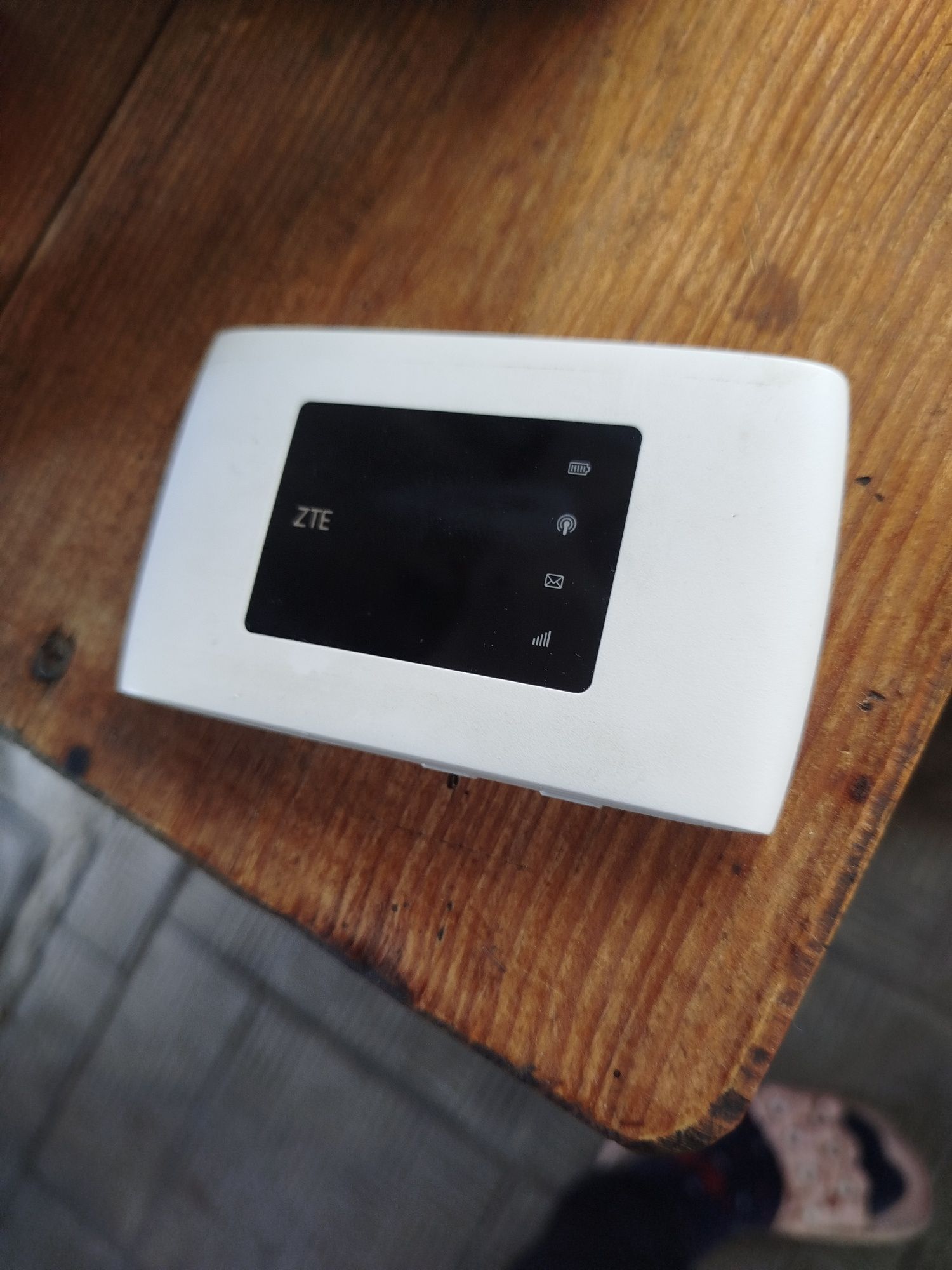 Wifi роутер карманный ZTE