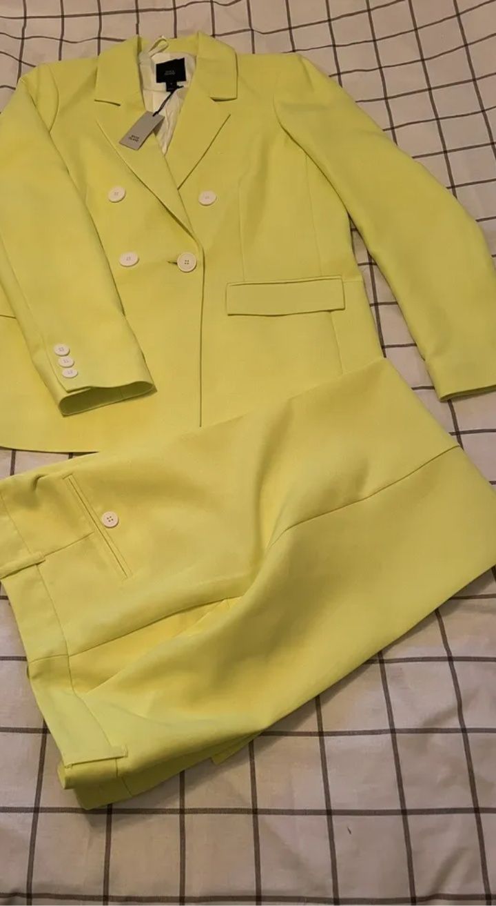 River island неоново-жёлтый  костюм