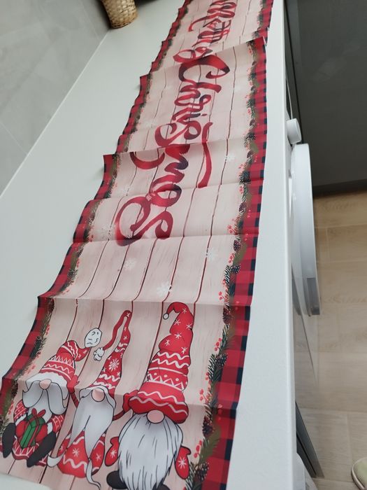 Bieżnik na stół świąteczny