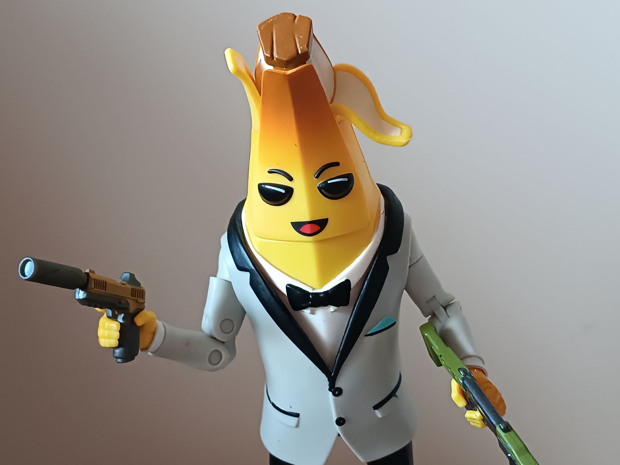 Fortnite Agent Peely 6 Inch Action Figure