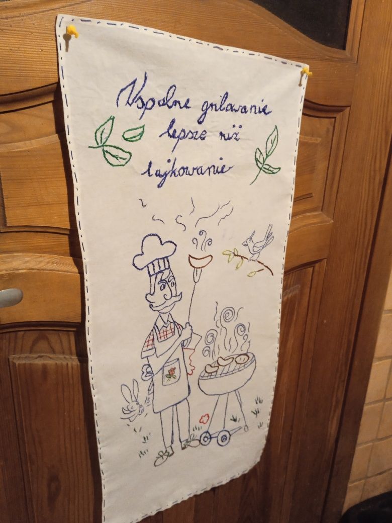 Makatka ścienna ręcznie haftowana nowa autorska.