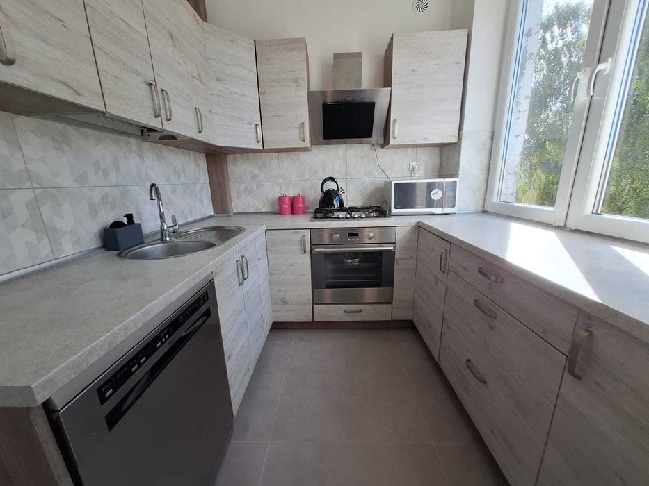 mieszkanie 31,7 m2 kawalerka do wynajęcia Tomaszów Maz - Topolowa