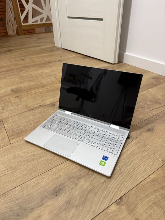 HP Envy x360 SSD 512 GB, 16 GB RAM, dedykowana karta graficzna