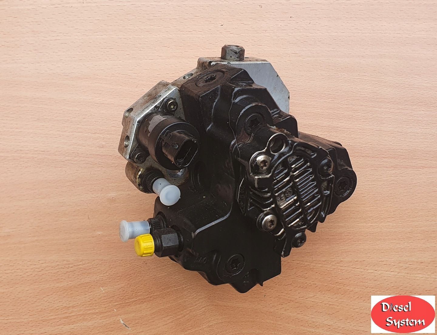 Pompa wtryskowa VOLVO 2.4 DS 0445010043