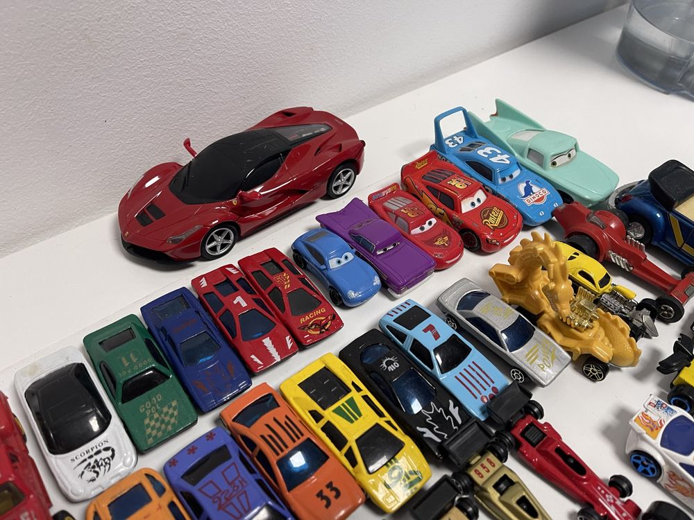 Lote de Carrinhos/miniaturas