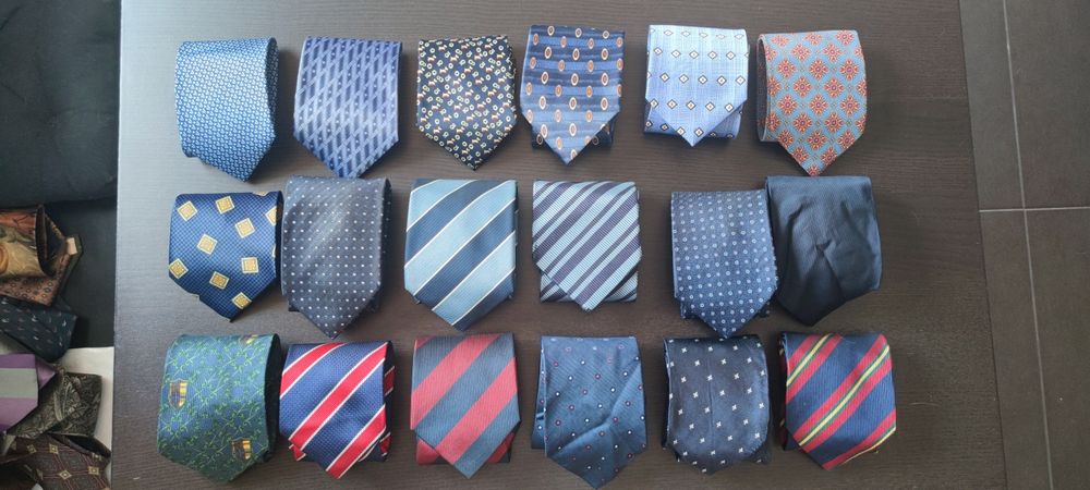 Gravatas - diversas marcas