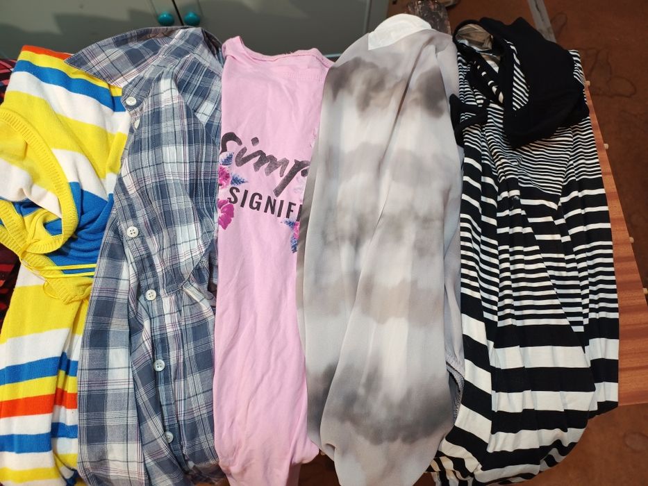 Zestaw ubrań damskich rozmiar L (40/42) bluzki, koszule, sukienki